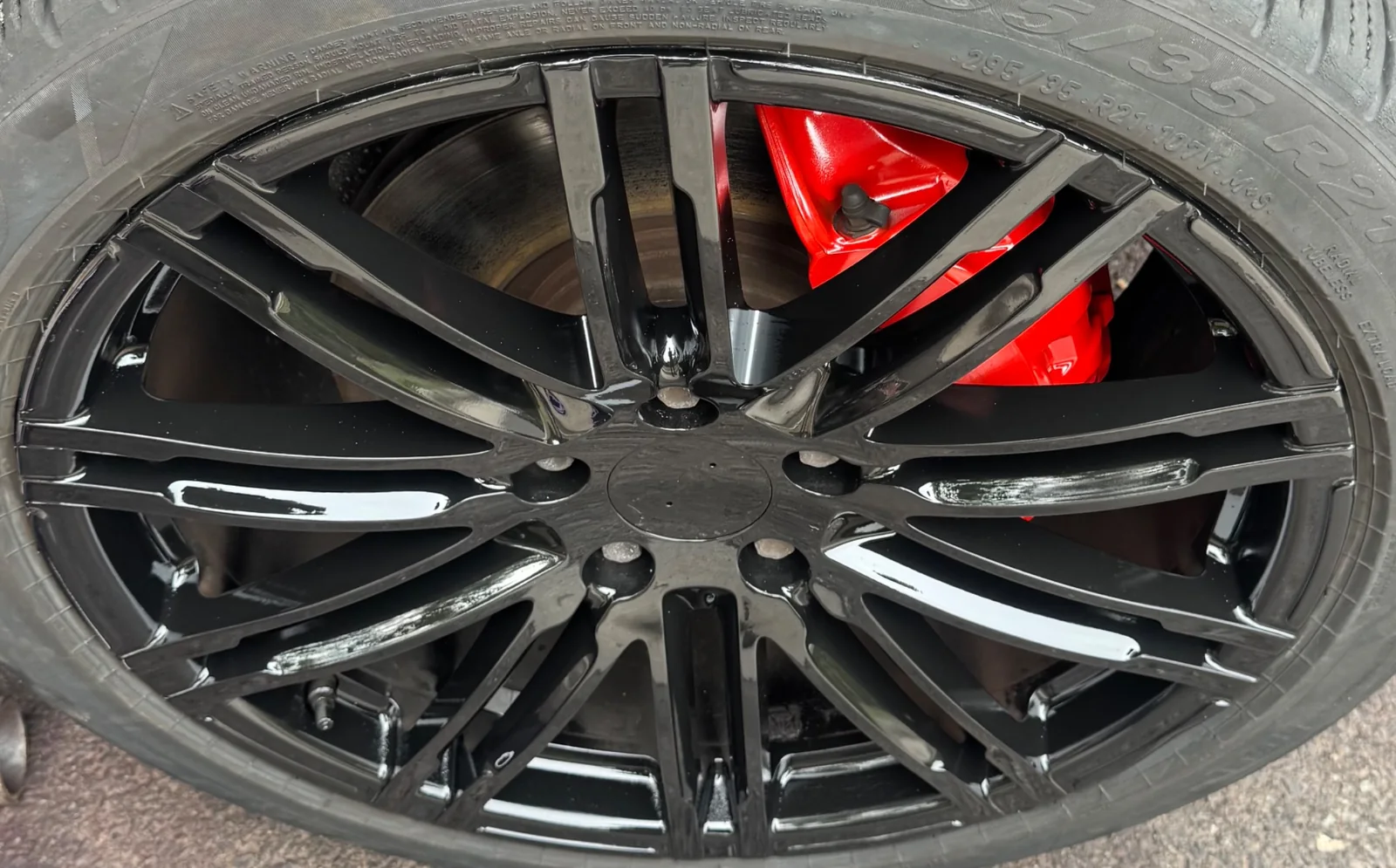 Porsche wheel after repair
